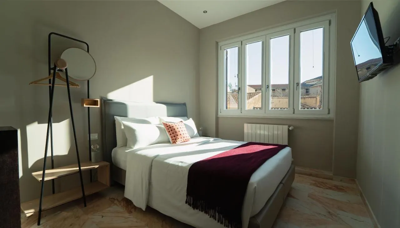 פלרמו Zefiro Suites 2*,  איטליה